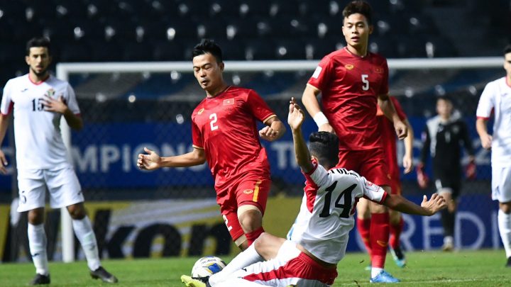 Đối đầu cầu thủ cũ, Nam Định thua đậm 3-0 trước Thanh Hóa